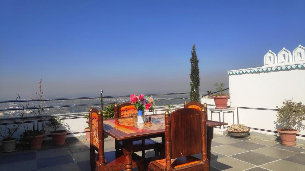 Chittorgarh Fort Haveli Bed and Breakfast Exterior foto