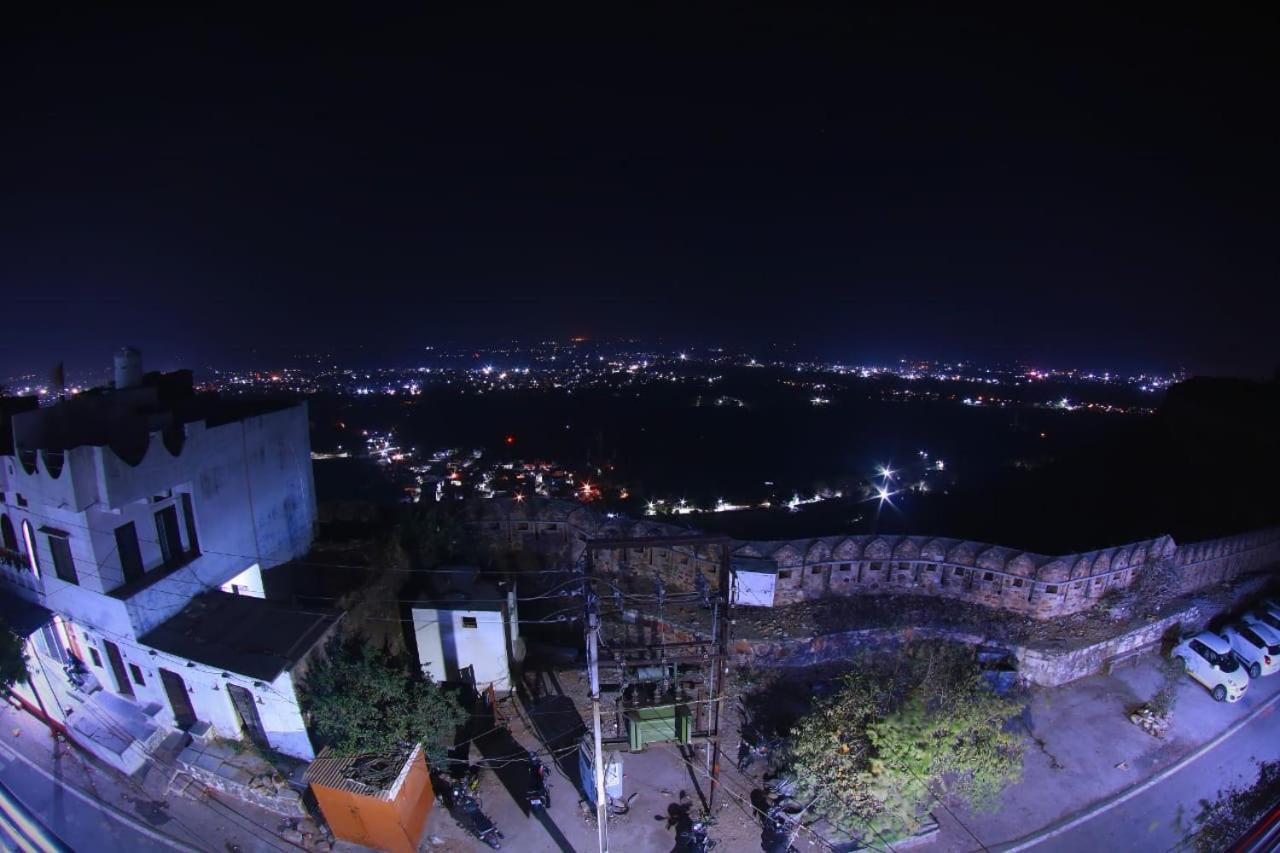 Chittorgarh Fort Haveli Bed and Breakfast Exterior foto